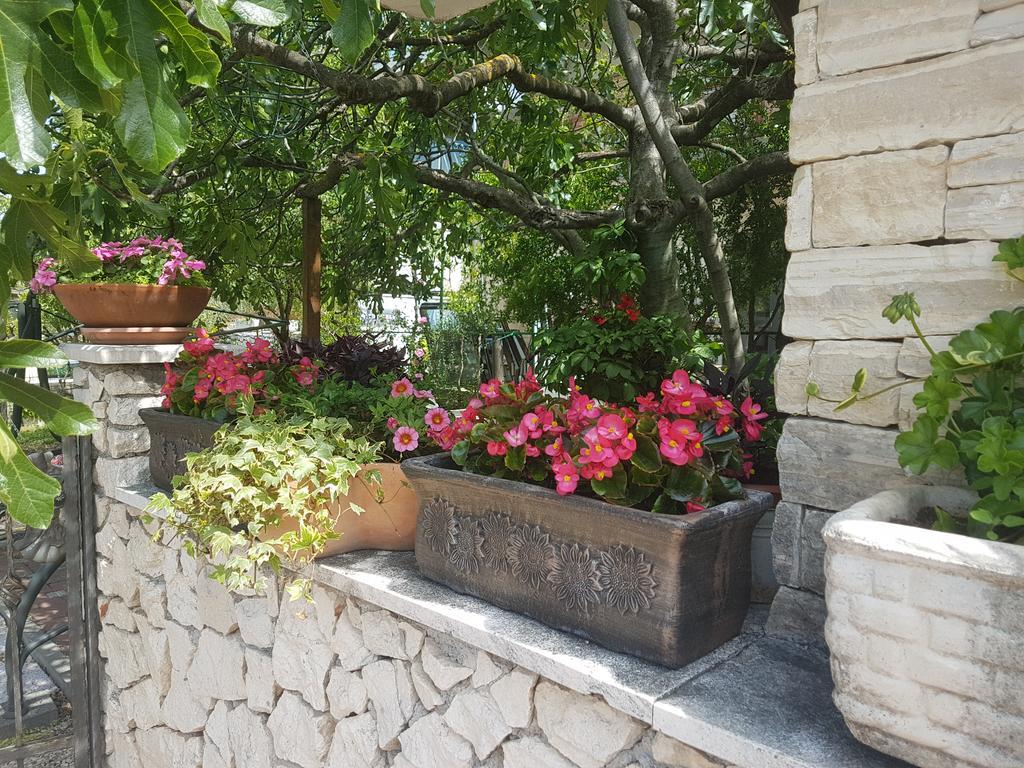 Apartment Adis Šibenik Buitenkant foto