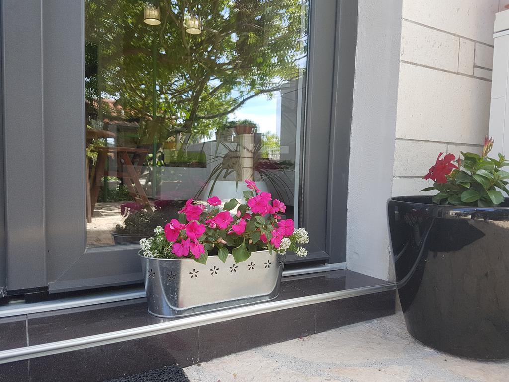 Apartment Adis Šibenik Buitenkant foto